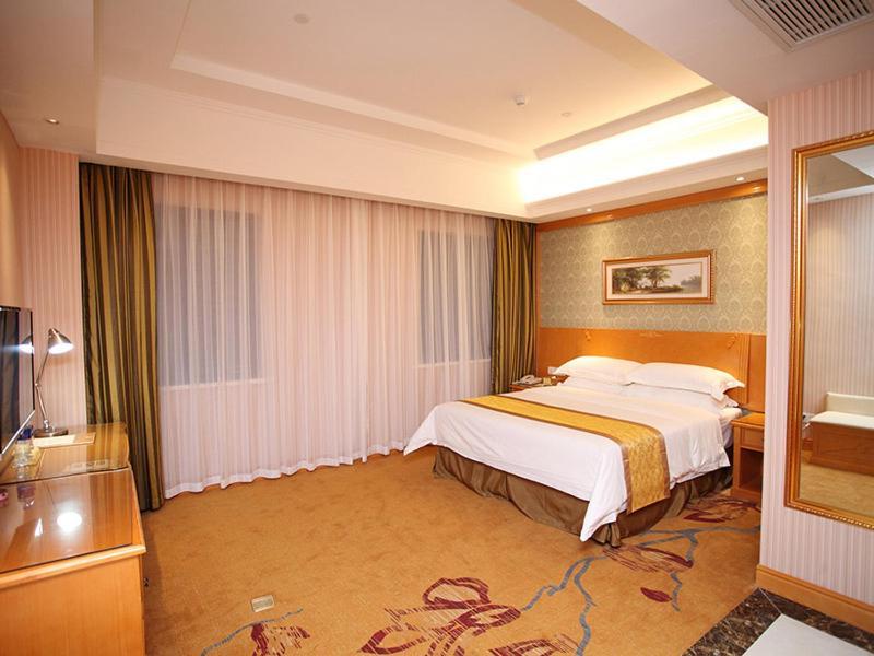 Vienna Hotel Jiangsu Kunshan Exhibition Center Экстерьер фото